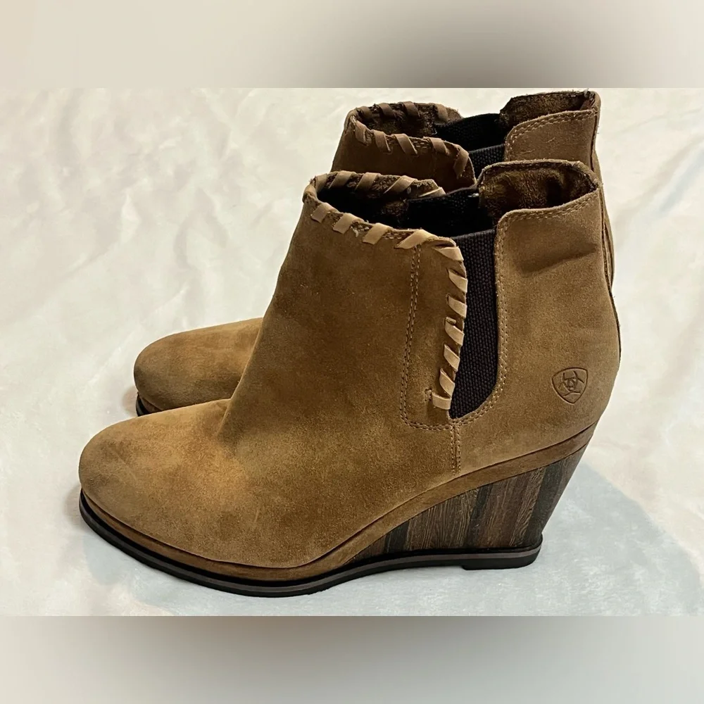 Ariat Women's Tan Brown Leather Wedge Ankle Boots Size 9.5 - Picture 6 of 14